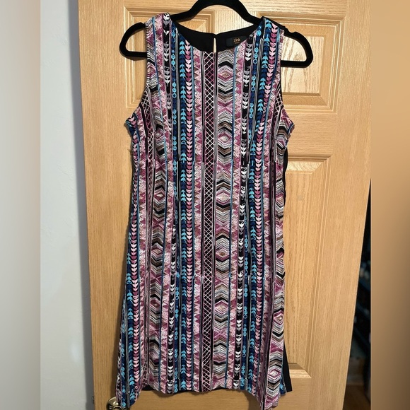 Zink London Embroidered Sleeveless A-line Dress - Picture 4 of 12